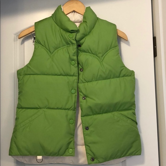 ae puffer vest